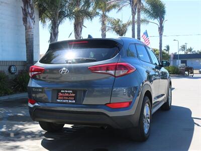 2018 Hyundai TUCSON SE   - Photo 8 - Santa Maria, CA 93458