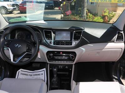 2018 Hyundai TUCSON SE   - Photo 13 - Santa Maria, CA 93458