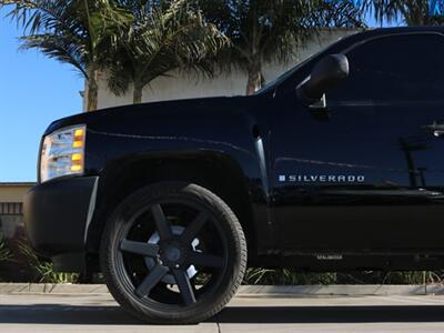 2007 Chevrolet Silverado 1500 5.3   - Photo 22 - Santa Maria, CA 93458