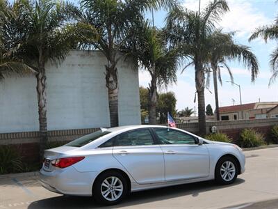 2013 Hyundai SONATA GLS   - Photo 8 - Santa Maria, CA 93458