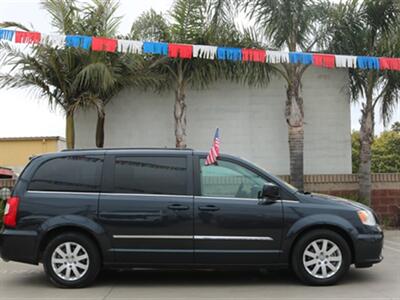 2014 Chrysler Town & Country Touring   - Photo 6 - Santa Maria, CA 93458