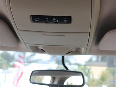 2014 Chrysler Town & Country Touring   - Photo 25 - Santa Maria, CA 93458