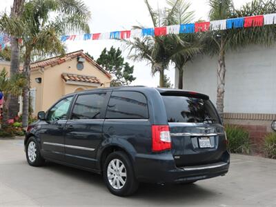 2014 Chrysler Town & Country Touring   - Photo 15 - Santa Maria, CA 93458