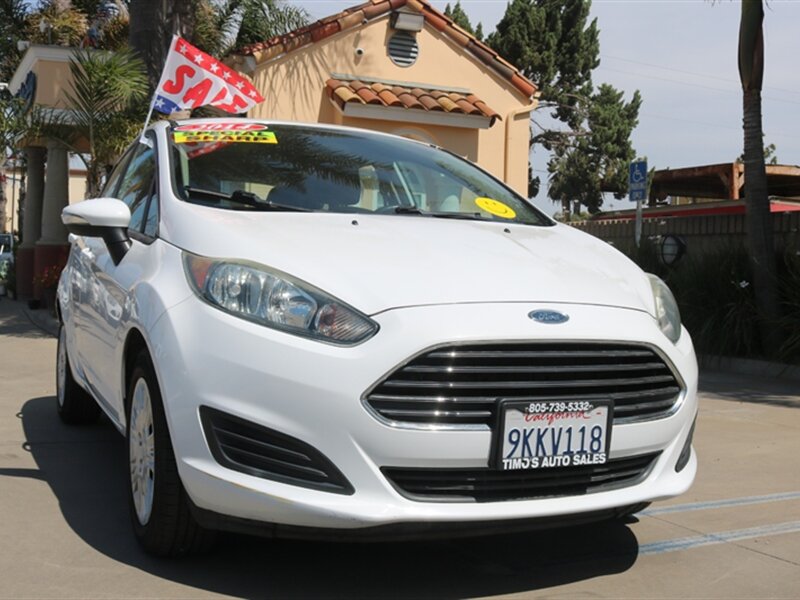 2014 Ford Fiesta SE  