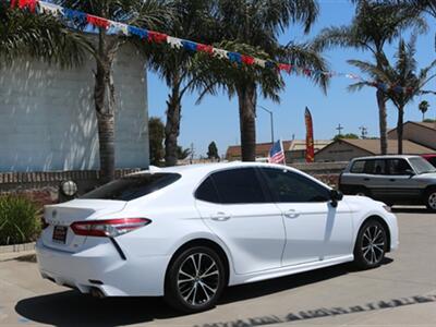 2019 Toyota Camry SE   - Photo 8 - Santa Maria, CA 93458