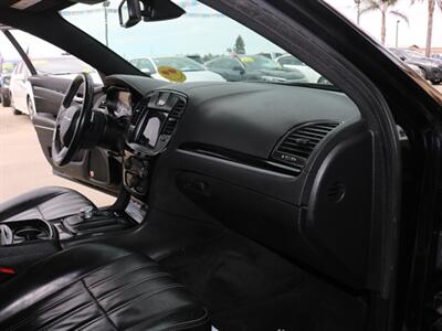 2017 Chrysler 300 Series S   - Photo 23 - Santa Maria, CA 93458