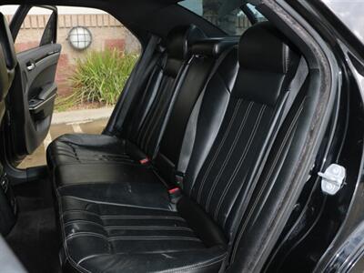 2017 Chrysler 300 Series S   - Photo 22 - Santa Maria, CA 93458