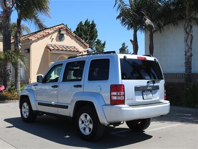 2011 Jeep Liberty Sport   - Photo 18 - Santa Maria, CA 93458