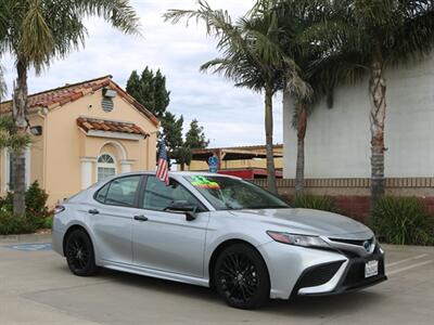 2022 Toyota Camry Hybrid SE Nightshade   - Photo 4 - Santa Maria, CA 93458