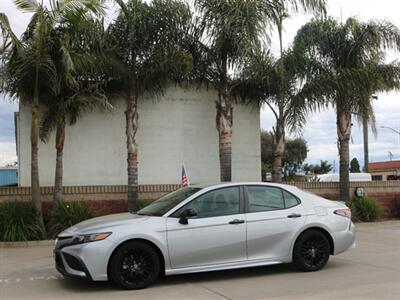 2022 Toyota Camry Hybrid SE Nightshade   - Photo 14 - Santa Maria, CA 93458