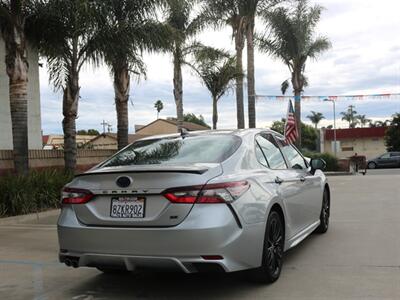 2022 Toyota Camry Hybrid SE Nightshade   - Photo 9 - Santa Maria, CA 93458