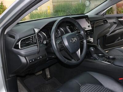 2022 Toyota Camry Hybrid SE Nightshade   - Photo 18 - Santa Maria, CA 93458