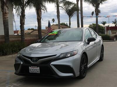 2022 Toyota Camry Hybrid SE Nightshade   - Photo 12 - Santa Maria, CA 93458