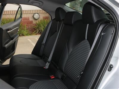 2022 Toyota Camry Hybrid SE Nightshade   - Photo 21 - Santa Maria, CA 93458