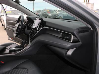 2022 Toyota Camry Hybrid SE Nightshade   - Photo 22 - Santa Maria, CA 93458