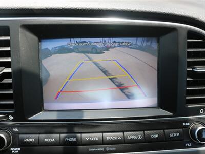 2018 Hyundai ELANTRA SEL   - Photo 30 - Santa Maria, CA 93458
