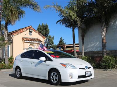2014 Toyota Prius Three   - Photo 4 - Santa Maria, CA 93458