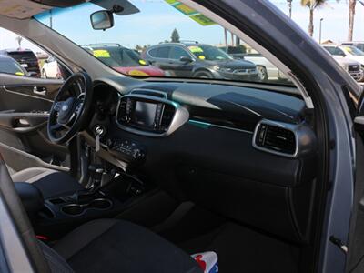 2020 Kia Sorento LX AWD   - Photo 22 - Santa Maria, CA 93458