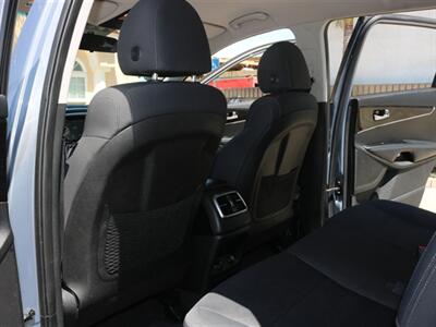 2020 Kia Sorento LX AWD   - Photo 20 - Santa Maria, CA 93458