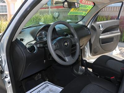2010 Chevrolet HHR LT   - Photo 19 - Santa Maria, CA 93458