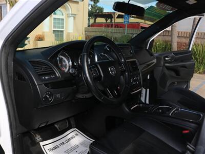 2015 Dodge Grand Caravan SXT Plus   - Photo 17 - Santa Maria, CA 93458