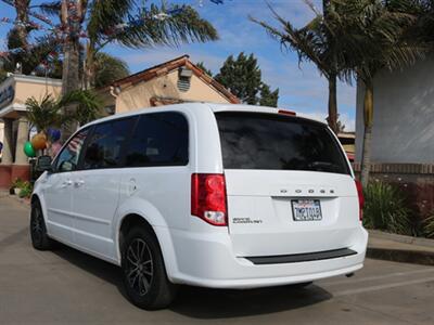 2015 Dodge Grand Caravan SXT Plus   - Photo 16 - Santa Maria, CA 93458