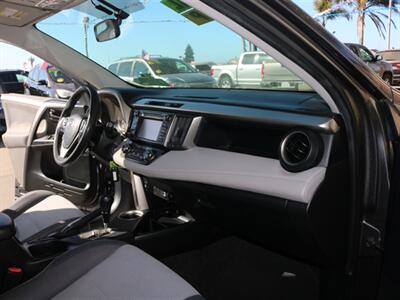 2013 Toyota RAV4 XLE - Photo 19 - Santa Maria, CA 93458