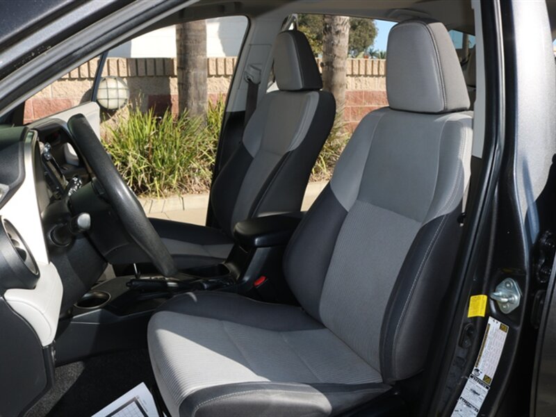 2013 Toyota RAV4 XLE - Photo 16 - Santa Maria, CA 93458