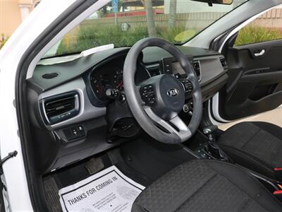 2018 Kia Rio LX   - Photo 17 - Santa Maria, CA 93458