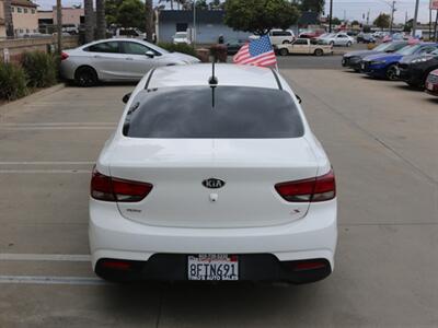 2018 Kia Rio LX   - Photo 9 - Santa Maria, CA 93458
