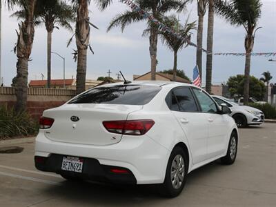 2018 Kia Rio LX   - Photo 8 - Santa Maria, CA 93458