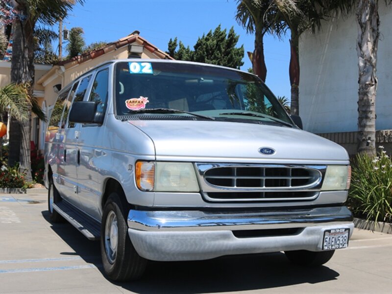 2002 Ford E-150 XLT - Photo 1 - Santa Maria, CA 93458