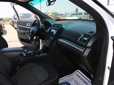 2019 Ford Explorer XLT   - Photo 26 - Santa Maria, CA 93458