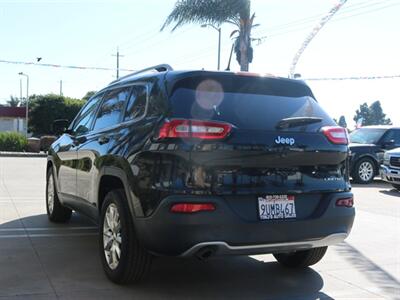 2017 Jeep Cherokee Limited   - Photo 11 - Santa Maria, CA 93458