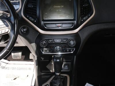 2017 Jeep Cherokee Limited   - Photo 31 - Santa Maria, CA 93458