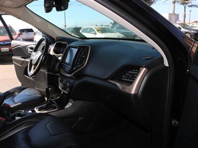 2017 Jeep Cherokee Limited   - Photo 24 - Santa Maria, CA 93458