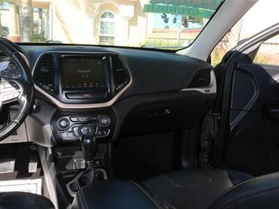 2017 Jeep Cherokee Limited   - Photo 29 - Santa Maria, CA 93458