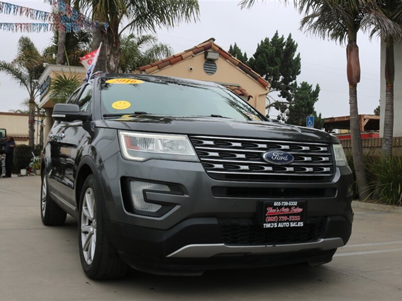 2016 Ford Explorer Limited FWD's photo