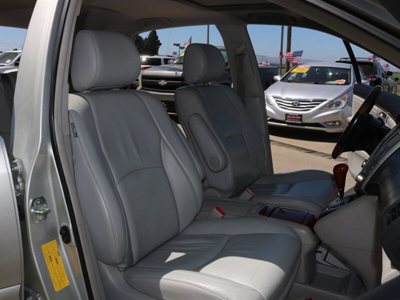 2004 Lexus RX photo 24