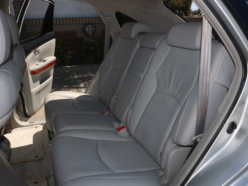 2004 Lexus RX photo 22
