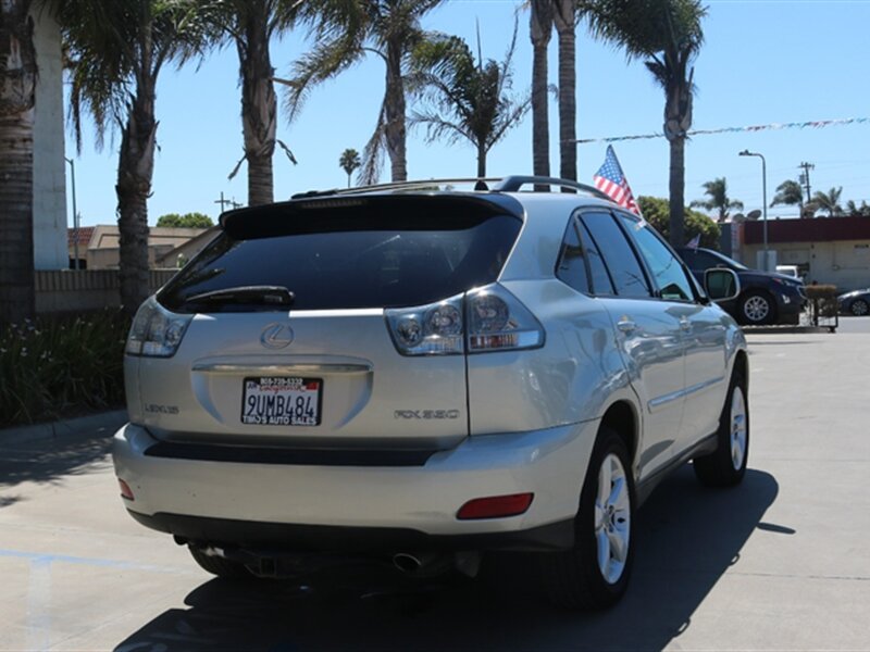 2004 Lexus RX photo 9