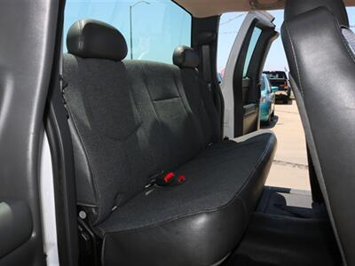 2005 GMC Sierra 1500 Work Truck   - Photo 25 - Santa Maria, CA 93458