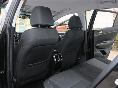 2019 Kia Sportage LX - Photo 17 - Santa Maria, CA 93458