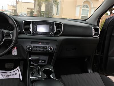 2019 Kia Sportage LX - Photo 24 - Santa Maria, CA 93458