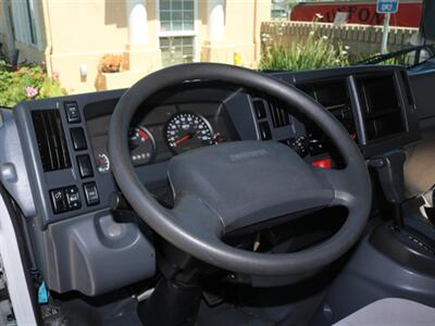 2017 Isuzu NPR GAS W/TOMMY GATE   - Photo 38 - Santa Maria, CA 93458