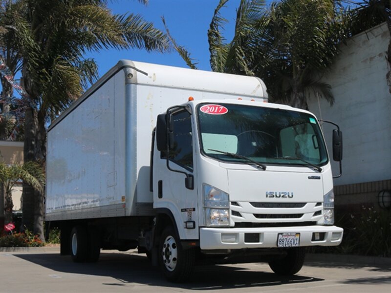 2017 Isuzu NPR GAS W/TOMMY GATE - Photo 1 - Santa Maria, CA 93458