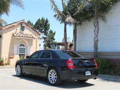 2007 Chrysler 300 Series SRT-8  6.1 HEMI - Photo 20 - Santa Maria, CA 93458
