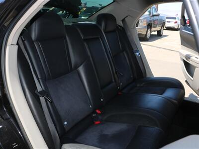 2007 Chrysler 300 Series SRT-8  6.1 HEMI - Photo 29 - Santa Maria, CA 93458
