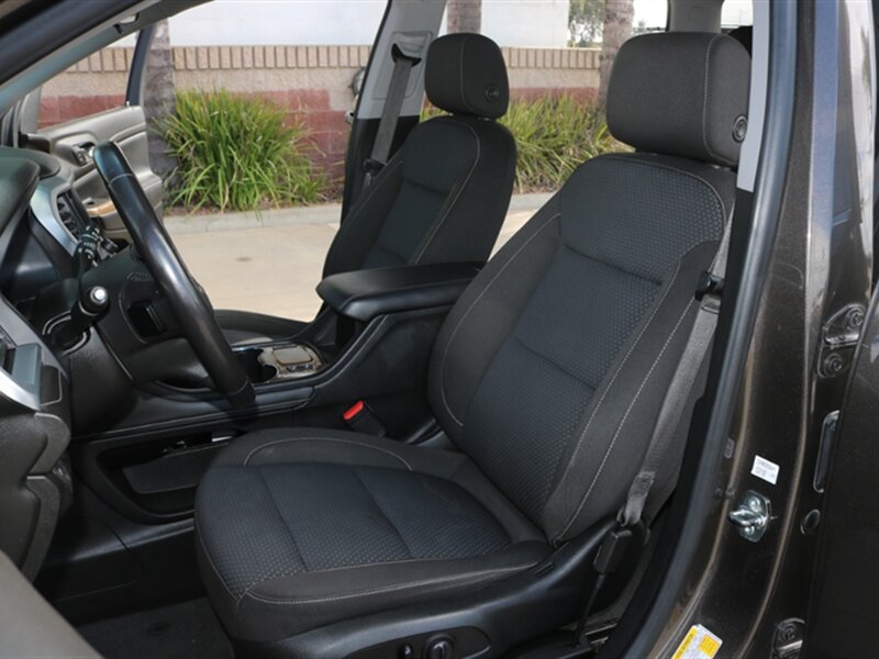 2020 GMC Acadia SLE - Photo 19 - Santa Maria, CA 93458