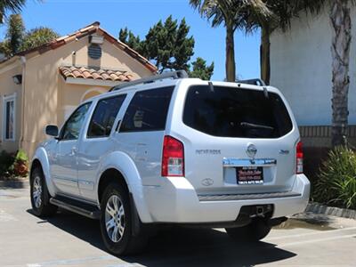 2012 Nissan Pathfinder Silver Edition   - Photo 11 - Santa Maria, CA 93458